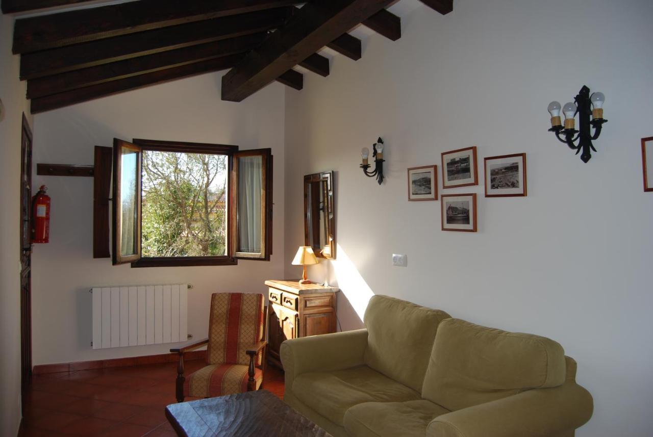 Apartamentos El Perujo Comillas Luaran gambar