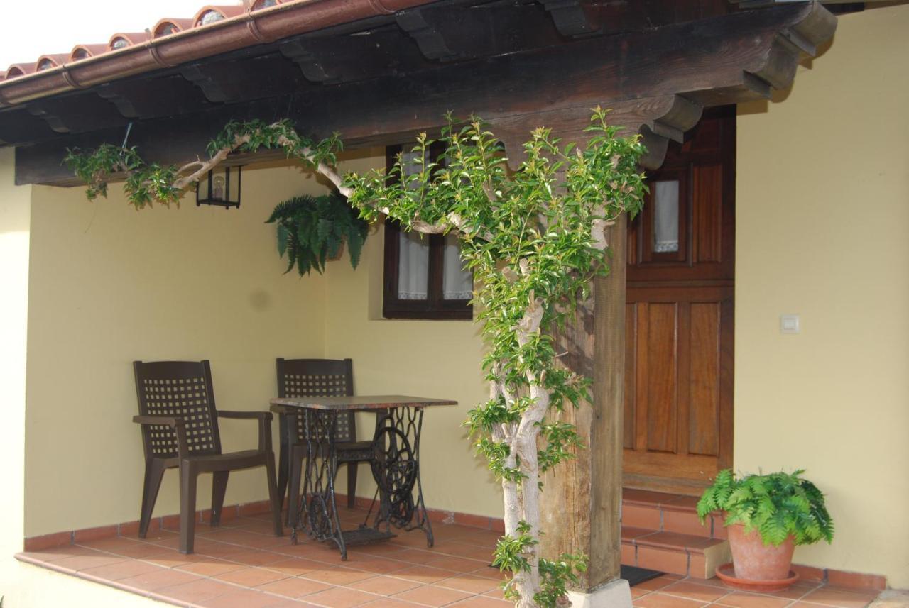 Apartamentos El Perujo Comillas Luaran gambar